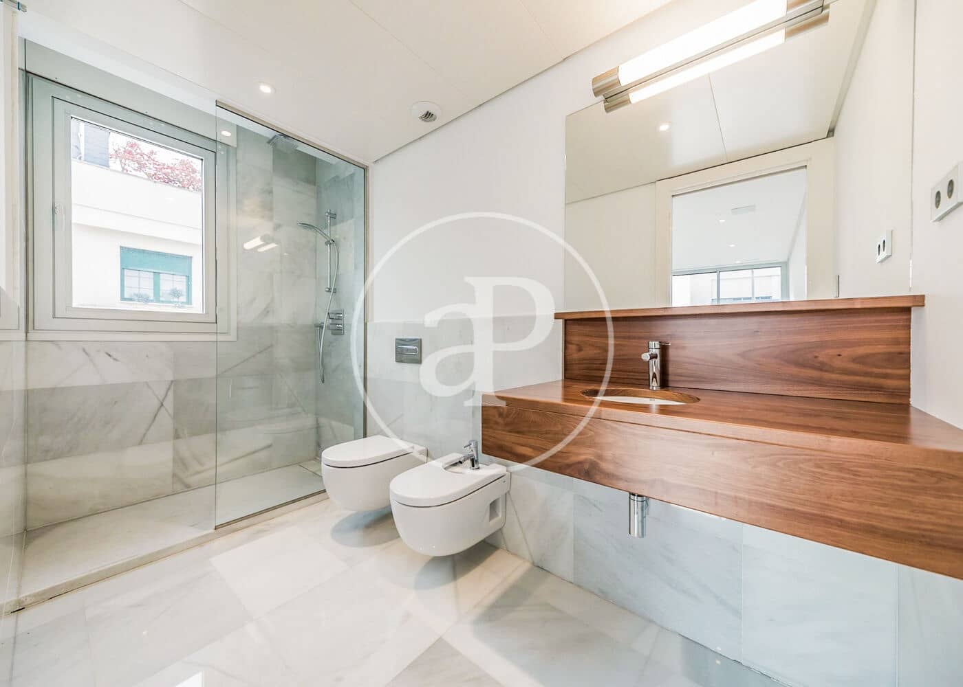 5 soveværelse Villa til salg i Madrid by med swimmingpool - € 2.200.000 (Ref: 8640614)