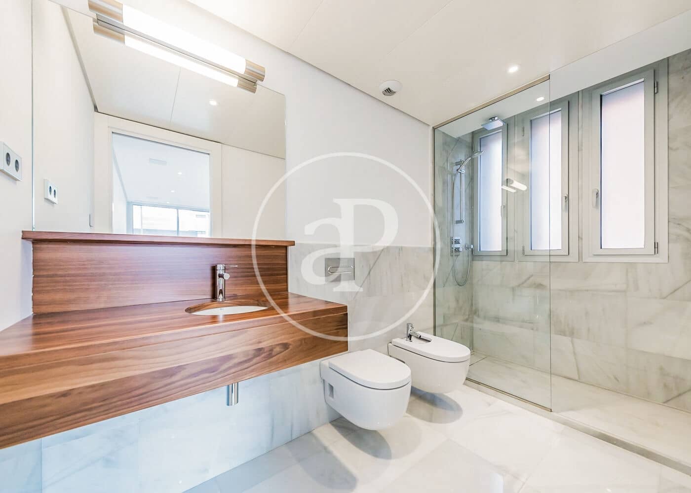 5 soveværelse Villa til salg i Madrid by med swimmingpool - € 2.200.000 (Ref: 8640614)