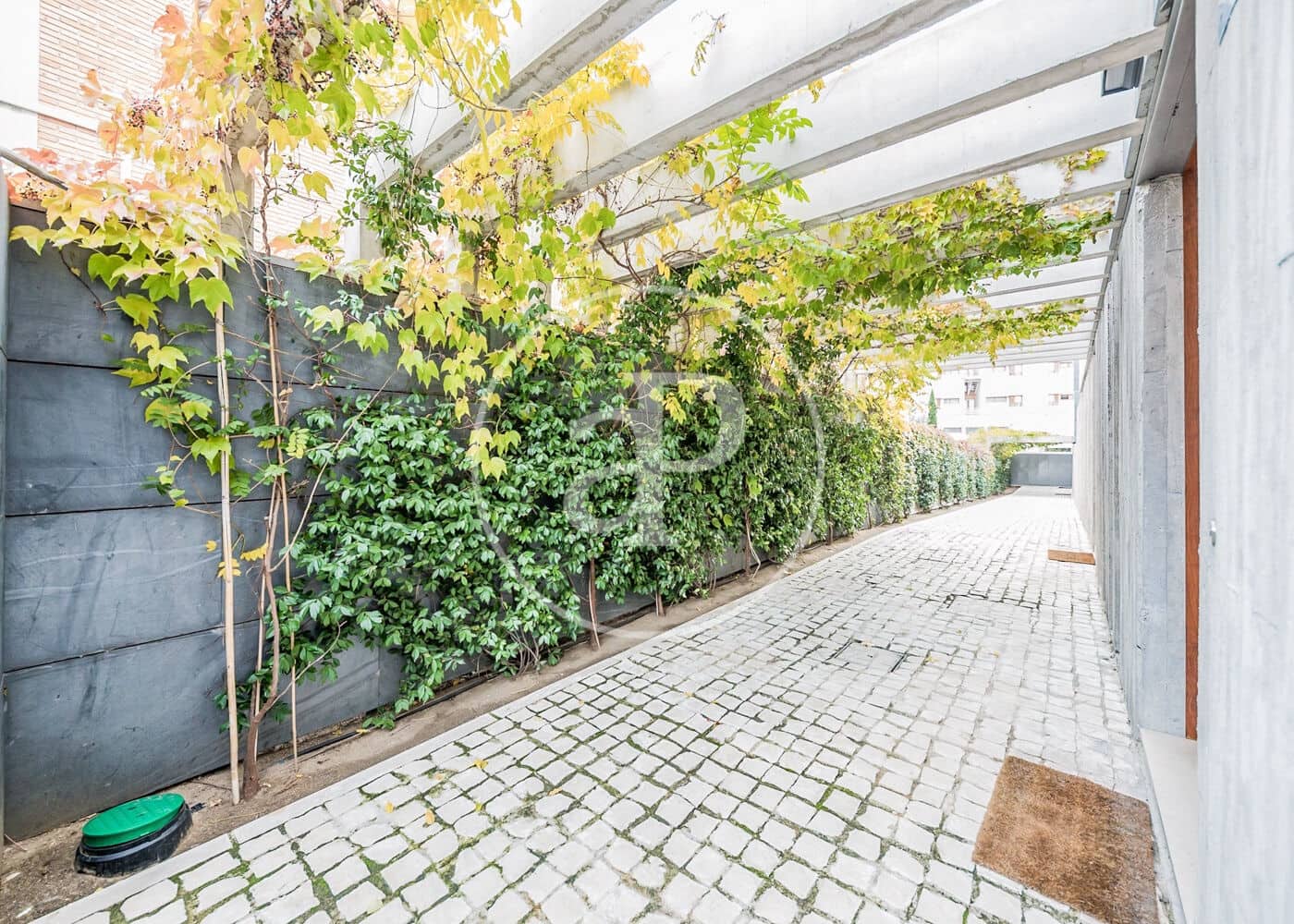 5 soveværelse Villa til salg i Madrid by med swimmingpool - € 2.200.000 (Ref: 8640614)