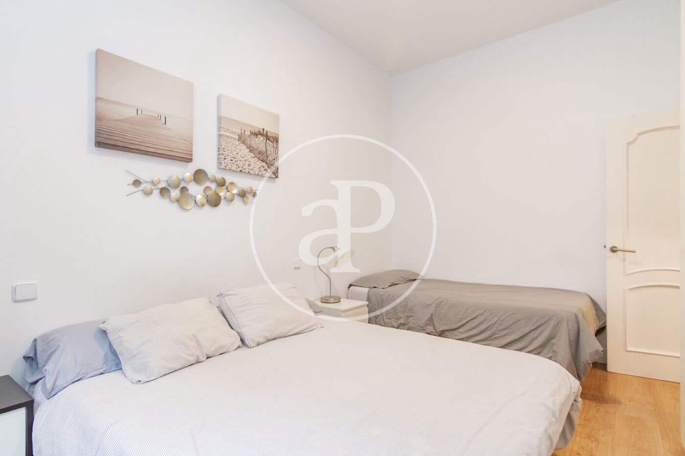 4 soveværelse Lejlighed til salg i Madrid by - € 840.000 (Ref: 8661506)