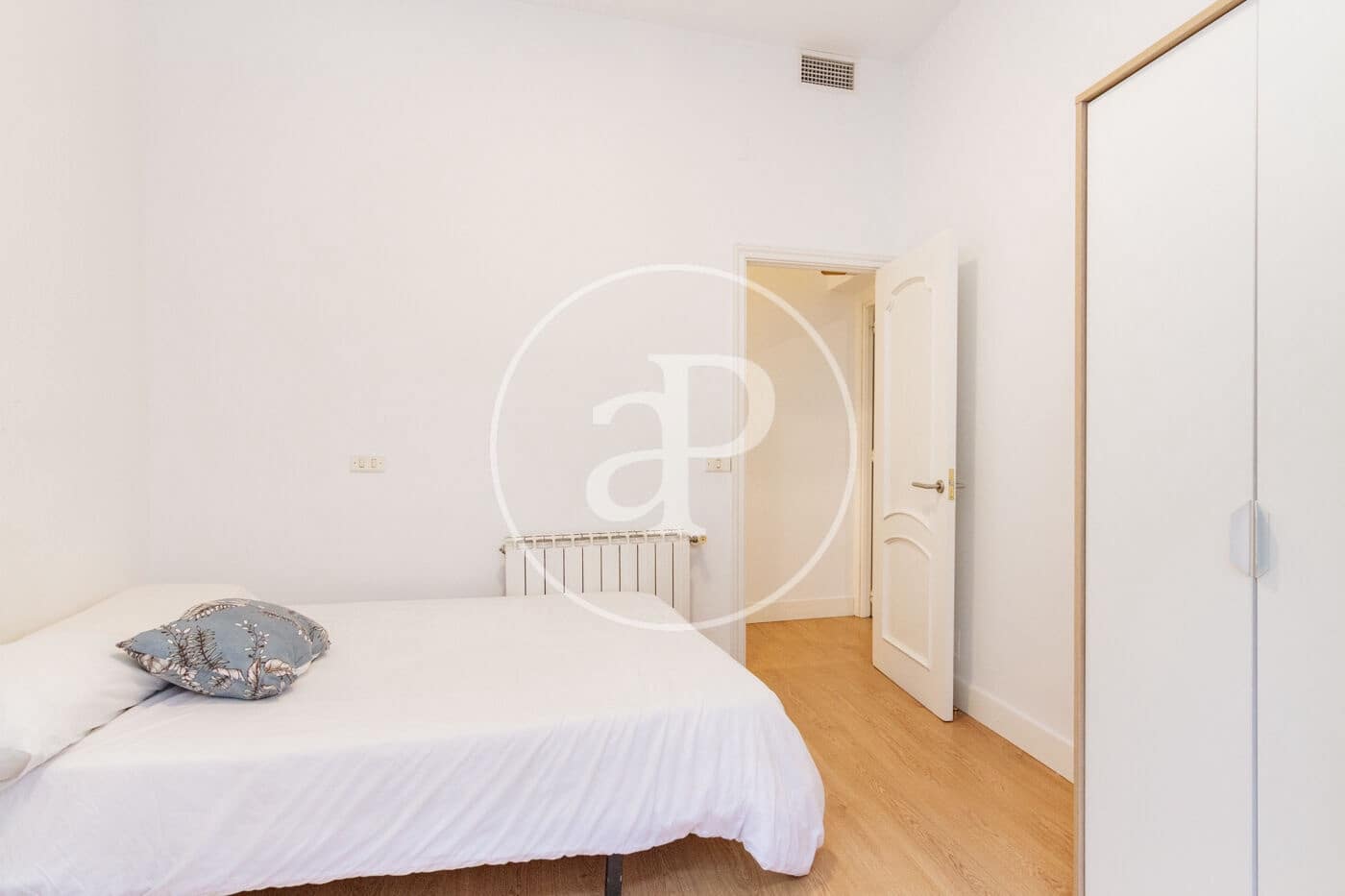 4 soveværelse Lejlighed til salg i Madrid by - € 840.000 (Ref: 8661506)