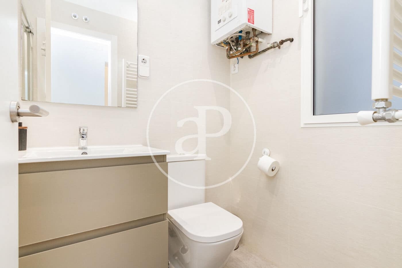 4 soveværelse Lejlighed til salg i Madrid by - € 840.000 (Ref: 8661506)