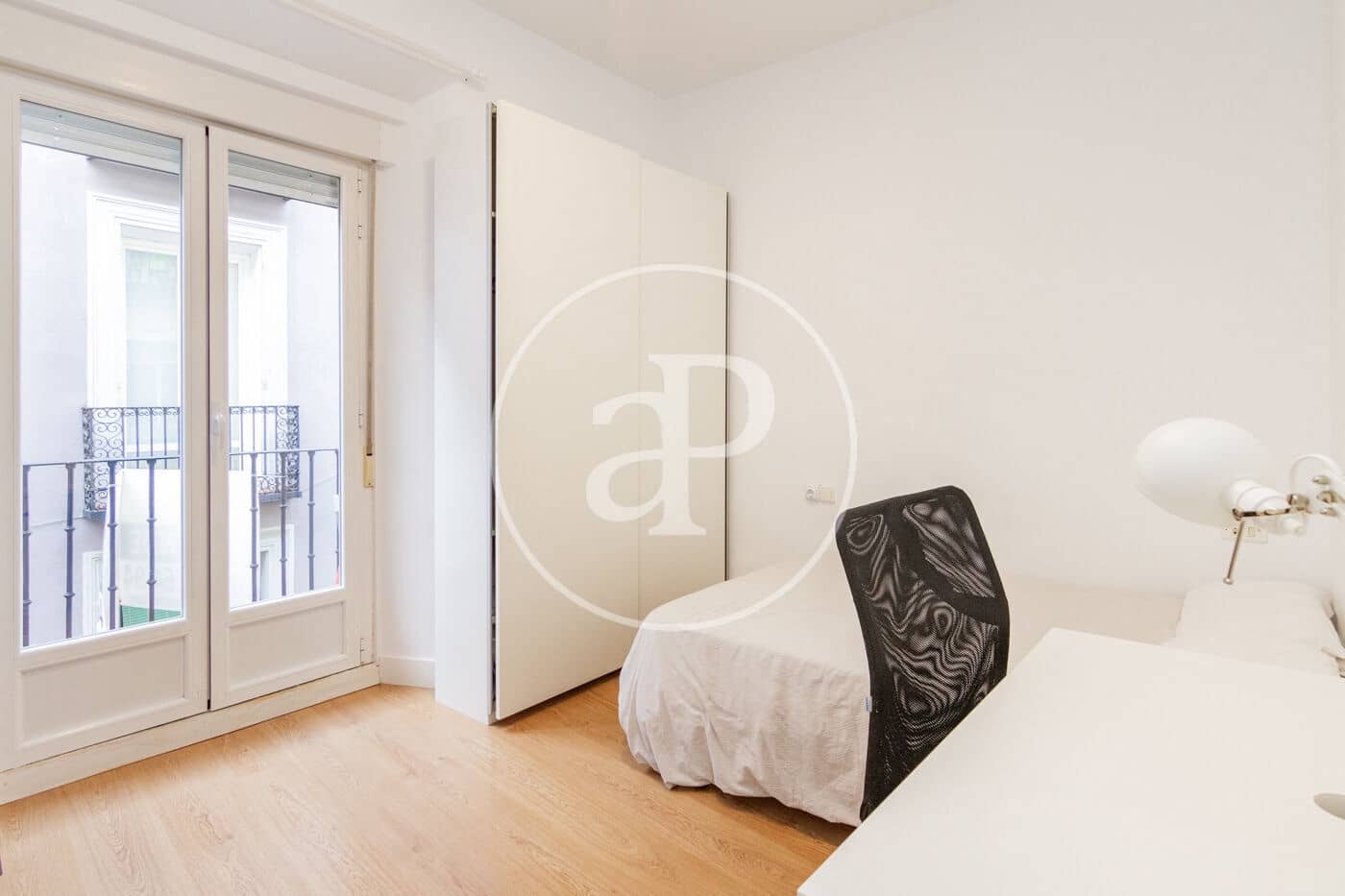 4 soveværelse Lejlighed til salg i Madrid by - € 840.000 (Ref: 8661506)