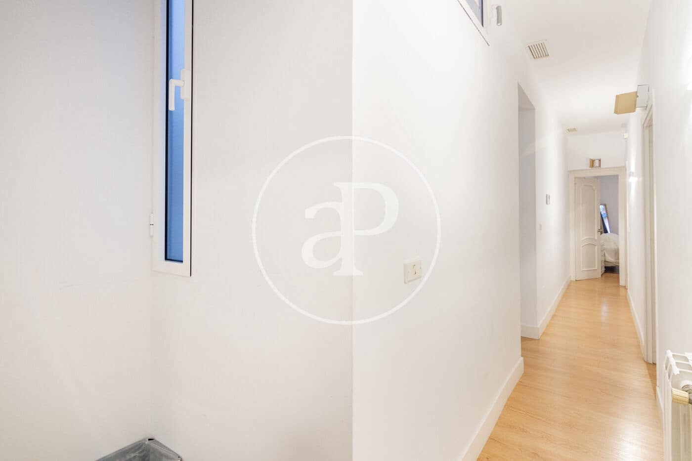 4 soveværelse Lejlighed til salg i Madrid by - € 840.000 (Ref: 8661506)