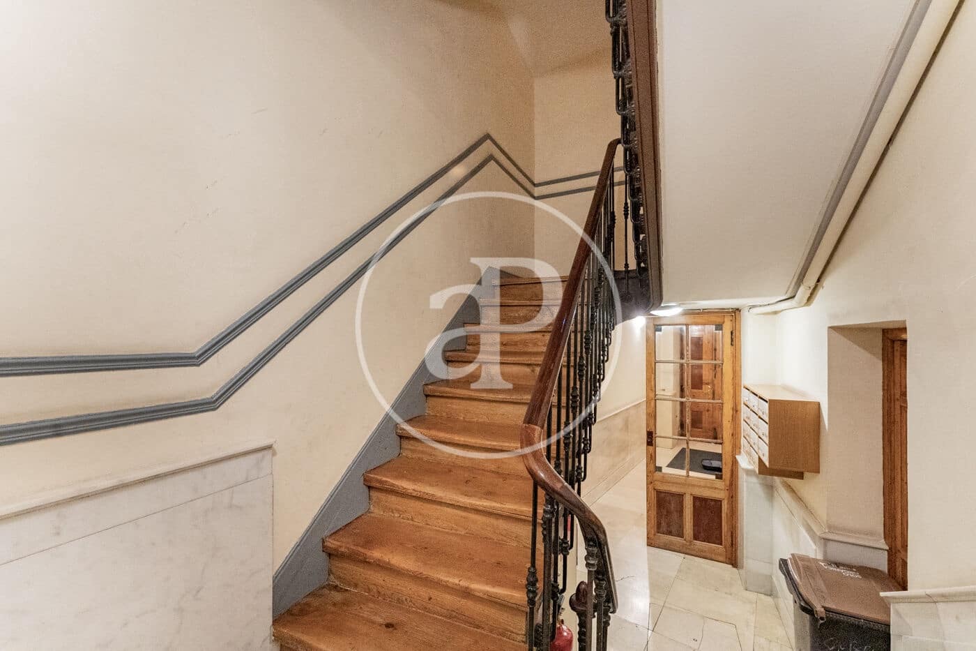 3 soveværelse Lejlighed til salg i Madrid by - € 1.200.000 (Ref: 8678769)