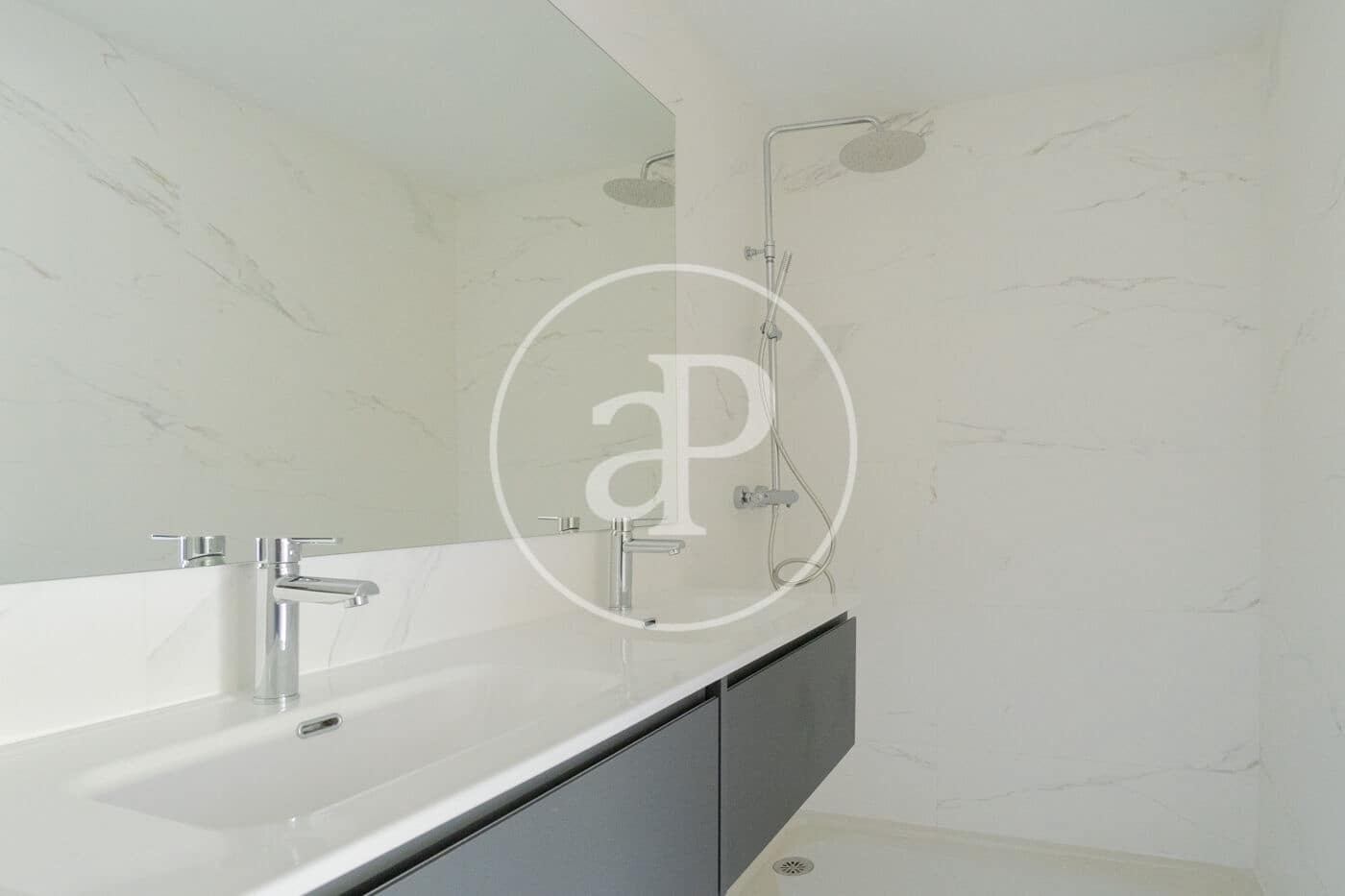 3 soveværelse Penthouse til salg i Madrid by med swimmingpool - € 1.320.000 (Ref: 8681765)