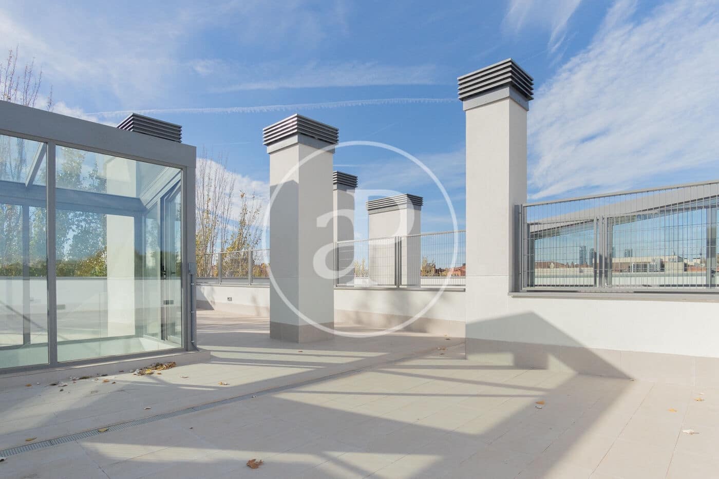 3 soveværelse Penthouse til salg i Madrid by med swimmingpool - € 1.320.000 (Ref: 8681765)