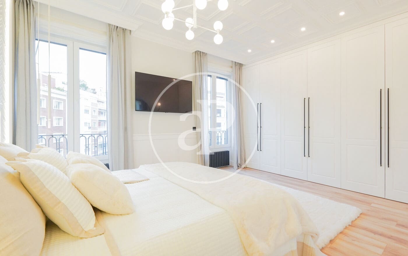 3 soveværelse Lejlighed til salg i Madrid by - € 2.999.000 (Ref: 8695945)