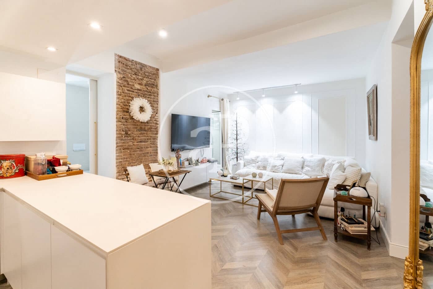 2 bedroom Apartment for sale in Madrid city - € 790,000 (Ref: 8705501)