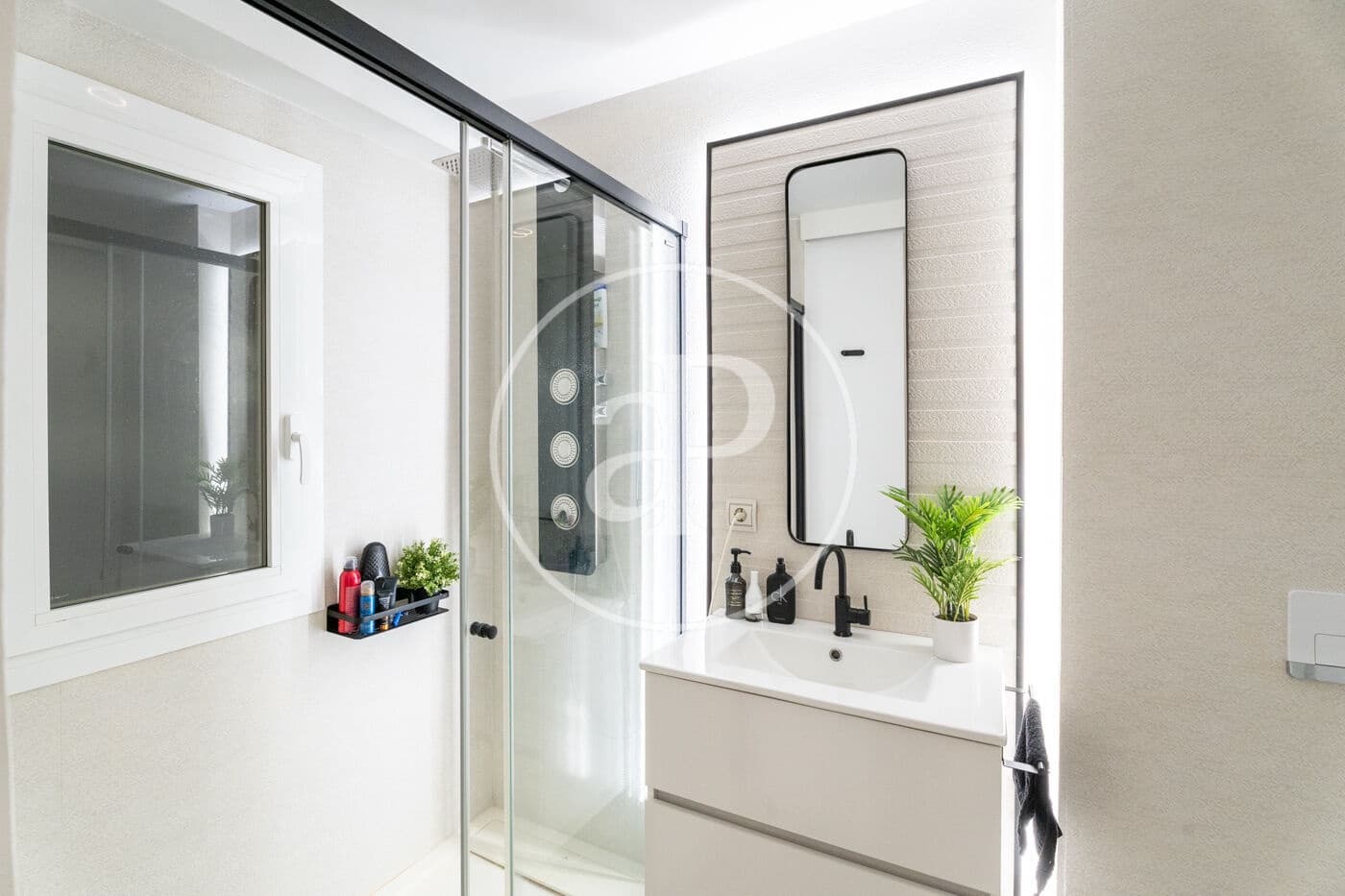 2 bedroom Apartment for sale in Madrid city - € 790,000 (Ref: 8705501)