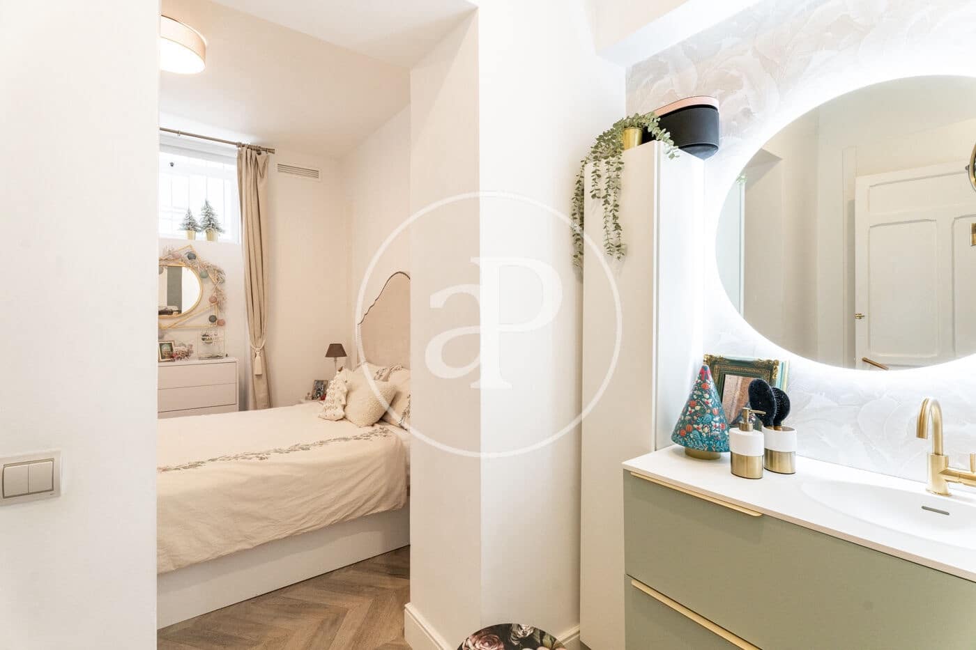 2 bedroom Apartment for sale in Madrid city - € 790,000 (Ref: 8705501)