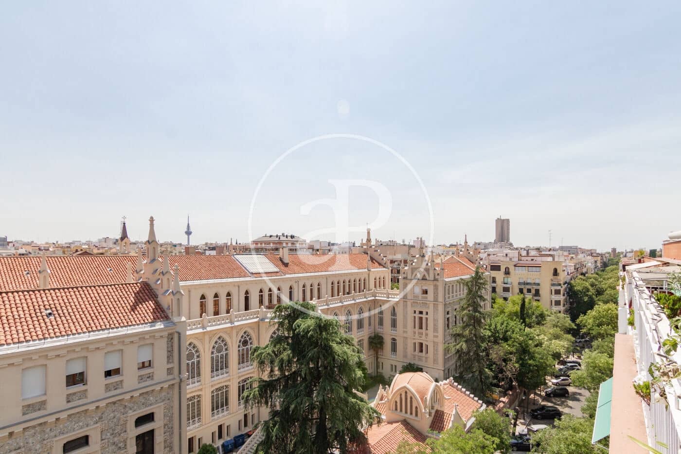 3 soveværelse Penthouse til salg i Madrid by - € 3.999.000 (Ref: 8718791)