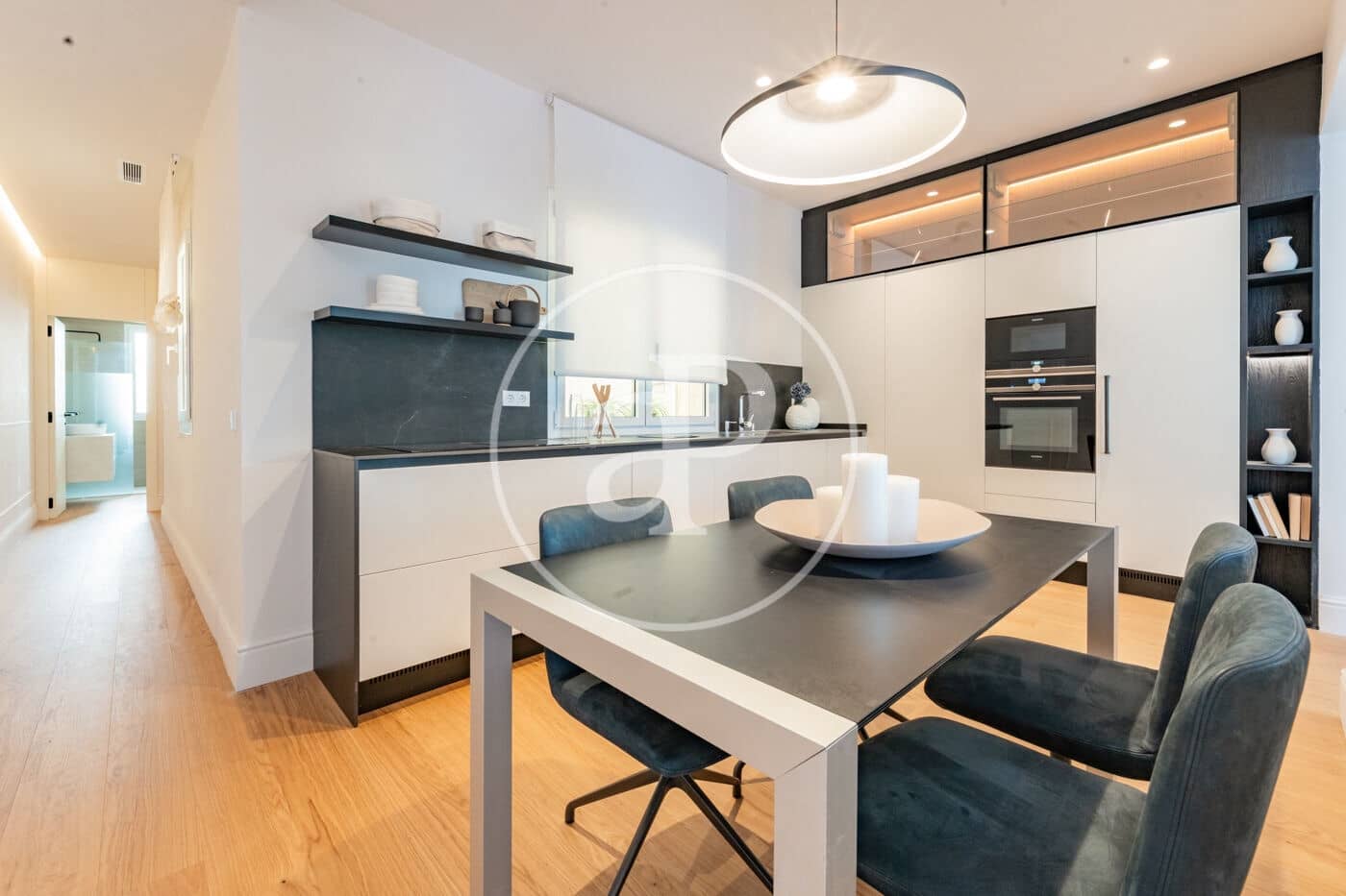 2 soveværelse Lejlighed til salg i Madrid by - € 1.395.000 (Ref: 8718794)