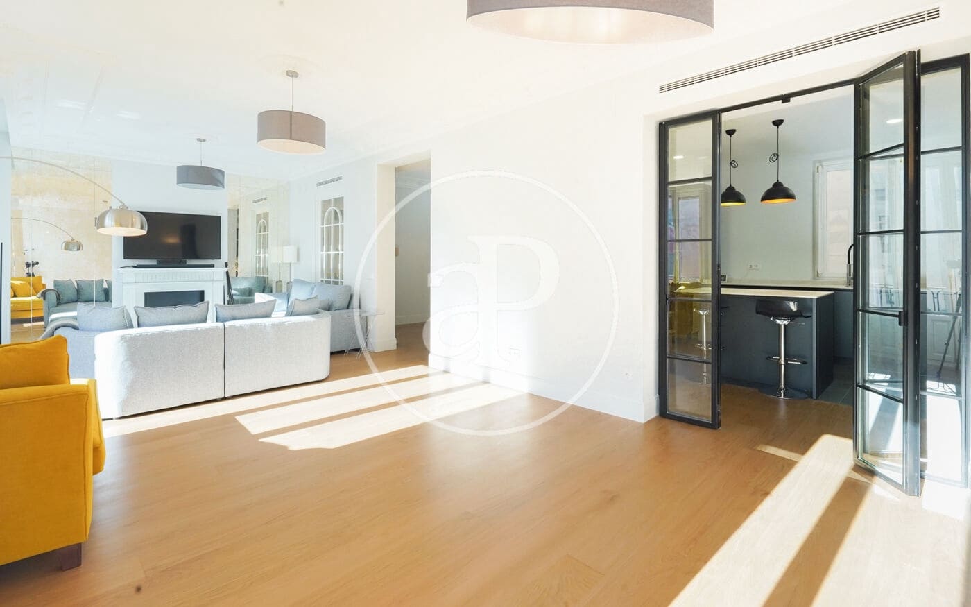 2 soveværelse Lejlighed til salg i Madrid by - € 1.950.000 (Ref: 8718799)