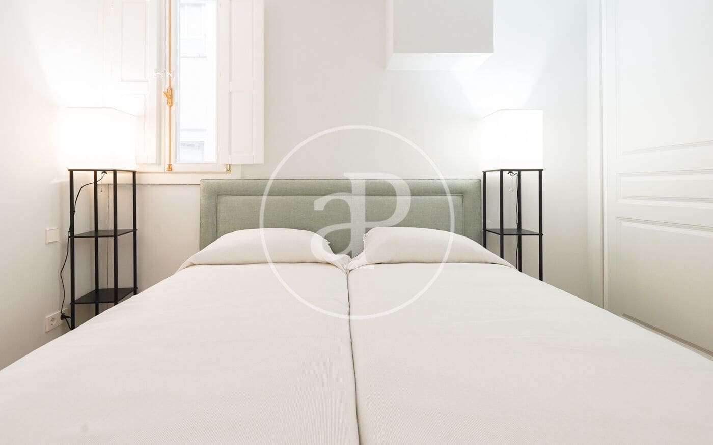 2 soveværelse Lejlighed til salg i Madrid by - € 1.950.000 (Ref: 8718799)