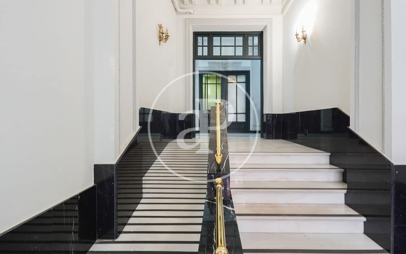 2 soveværelse Lejlighed til salg i Madrid by - € 1.950.000 (Ref: 8718799)