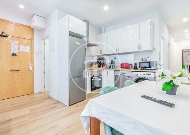 4 chambre Appartement à vendre à Universidad, Madrid ville - 980 000 € (Ref: 8718805)