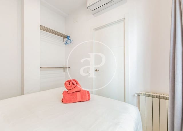 4 chambre Appartement à vendre à Universidad, Madrid ville - 980 000 € (Ref: 8718805)