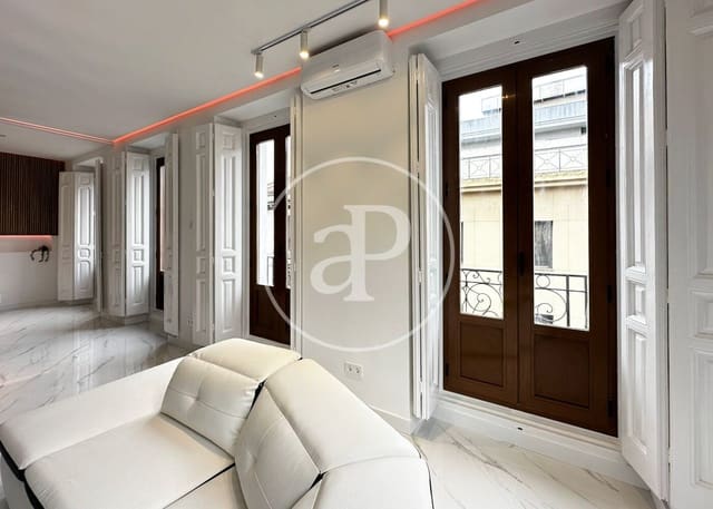 4 slaapkamer Appartement te koop in Sol, Madrid stad - € 2.390.000 (Ref: 8718818)
