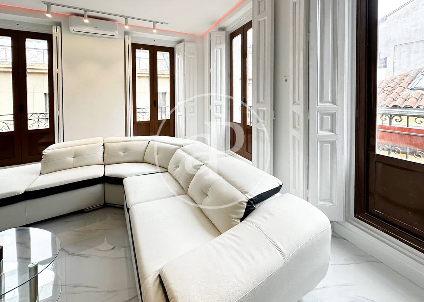 4 soveværelse Lejlighed til salg i Madrid by - € 2.390.000 (Ref: 8718818)