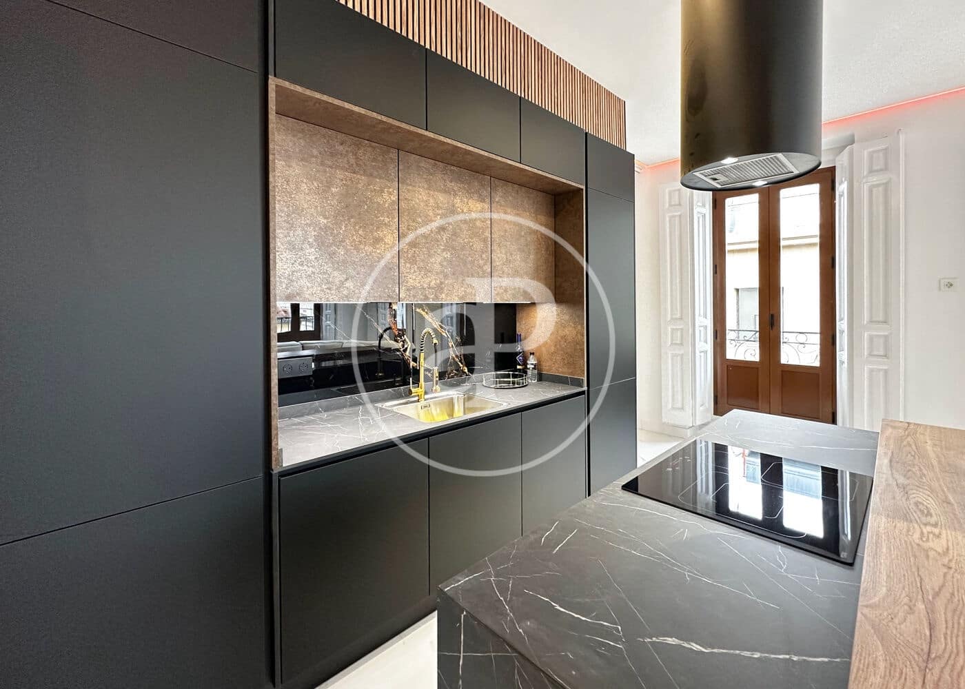 4 soveværelse Lejlighed til salg i Madrid by - € 2.390.000 (Ref: 8718818)