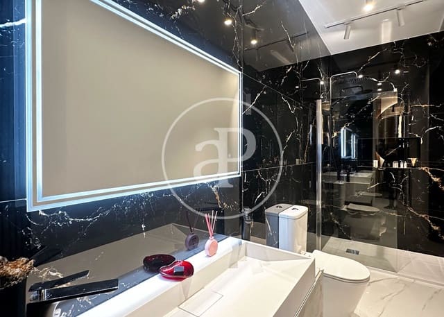 4 slaapkamer Appartement te koop in Sol, Madrid stad - € 2.390.000 (Ref: 8718818)