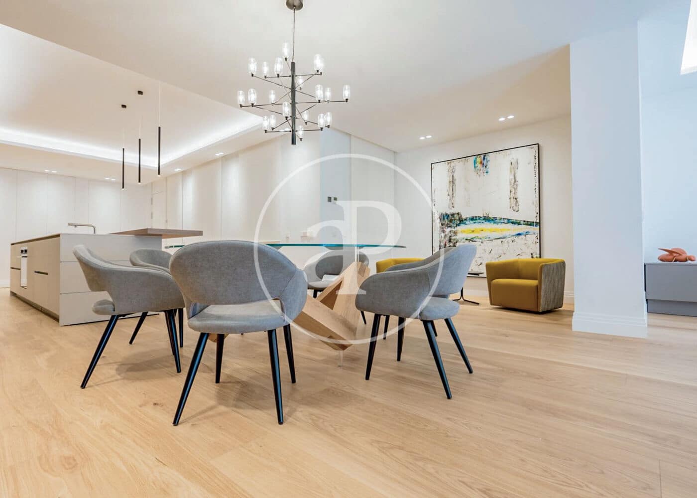 3 soveværelse Lejlighed til salg i Madrid by - € 2.465.000 (Ref: 8725232)