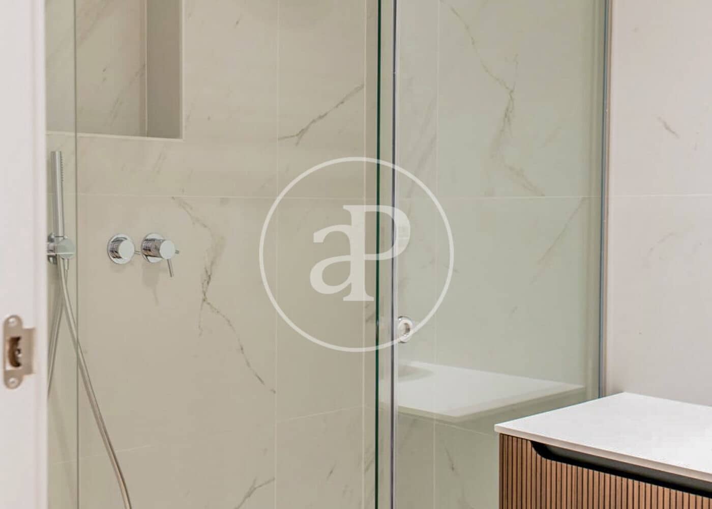 3 soveværelse Lejlighed til salg i Madrid by - € 2.465.000 (Ref: 8725232)