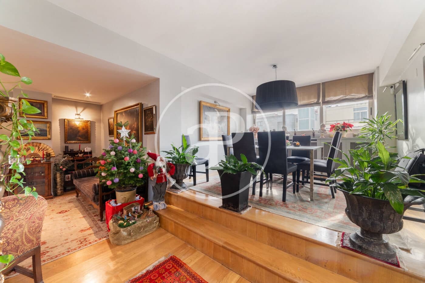 4 soveværelse Lejlighed til salg i Madrid by med swimmingpool - € 2.990.000 (Ref: 8725234)