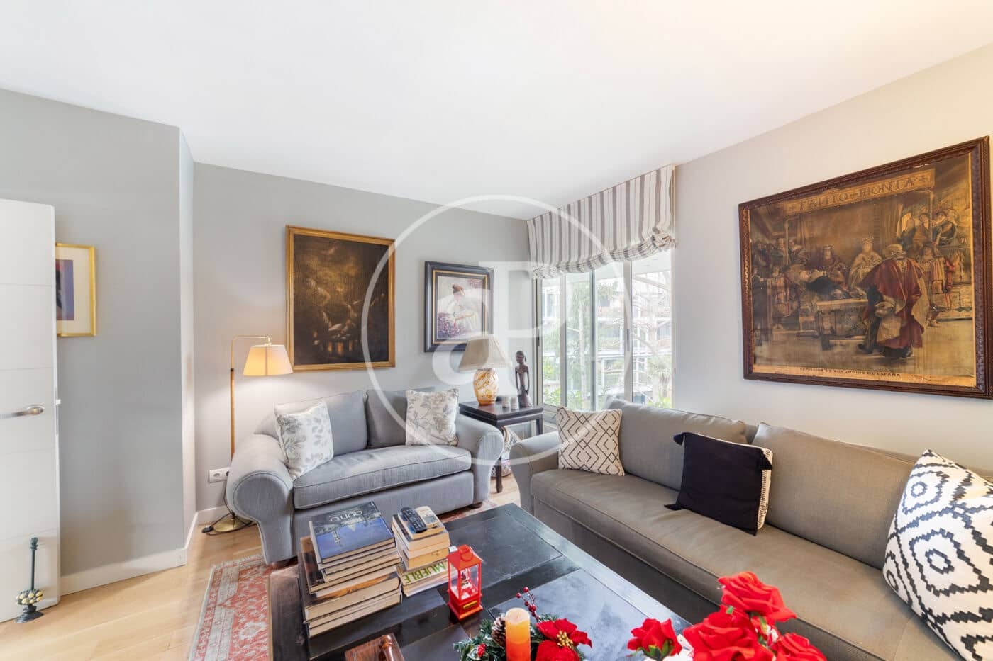 4 soveværelse Lejlighed til salg i Madrid by med swimmingpool - € 2.990.000 (Ref: 8725234)