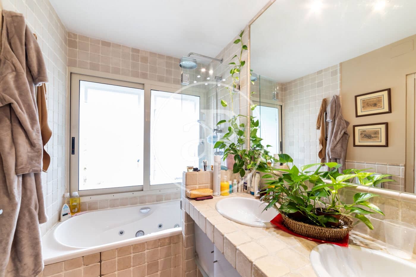 4 soveværelse Lejlighed til salg i Madrid by med swimmingpool - € 2.990.000 (Ref: 8725234)