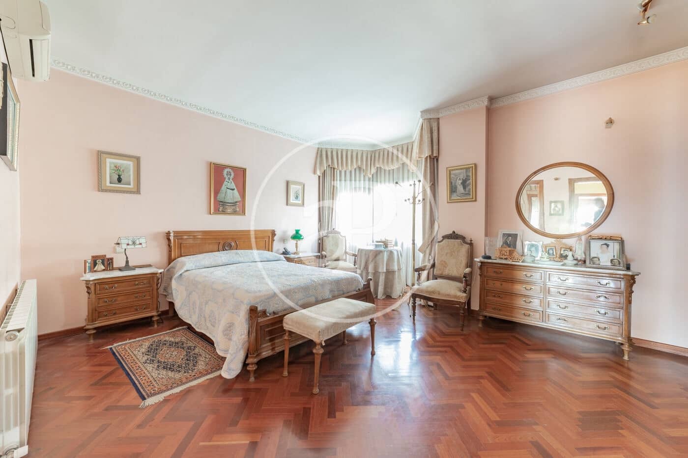 6 soveværelse Villa til salg i Pozuelo de Alarcon med swimmingpool - € 1.450.000 (Ref: 8725238)