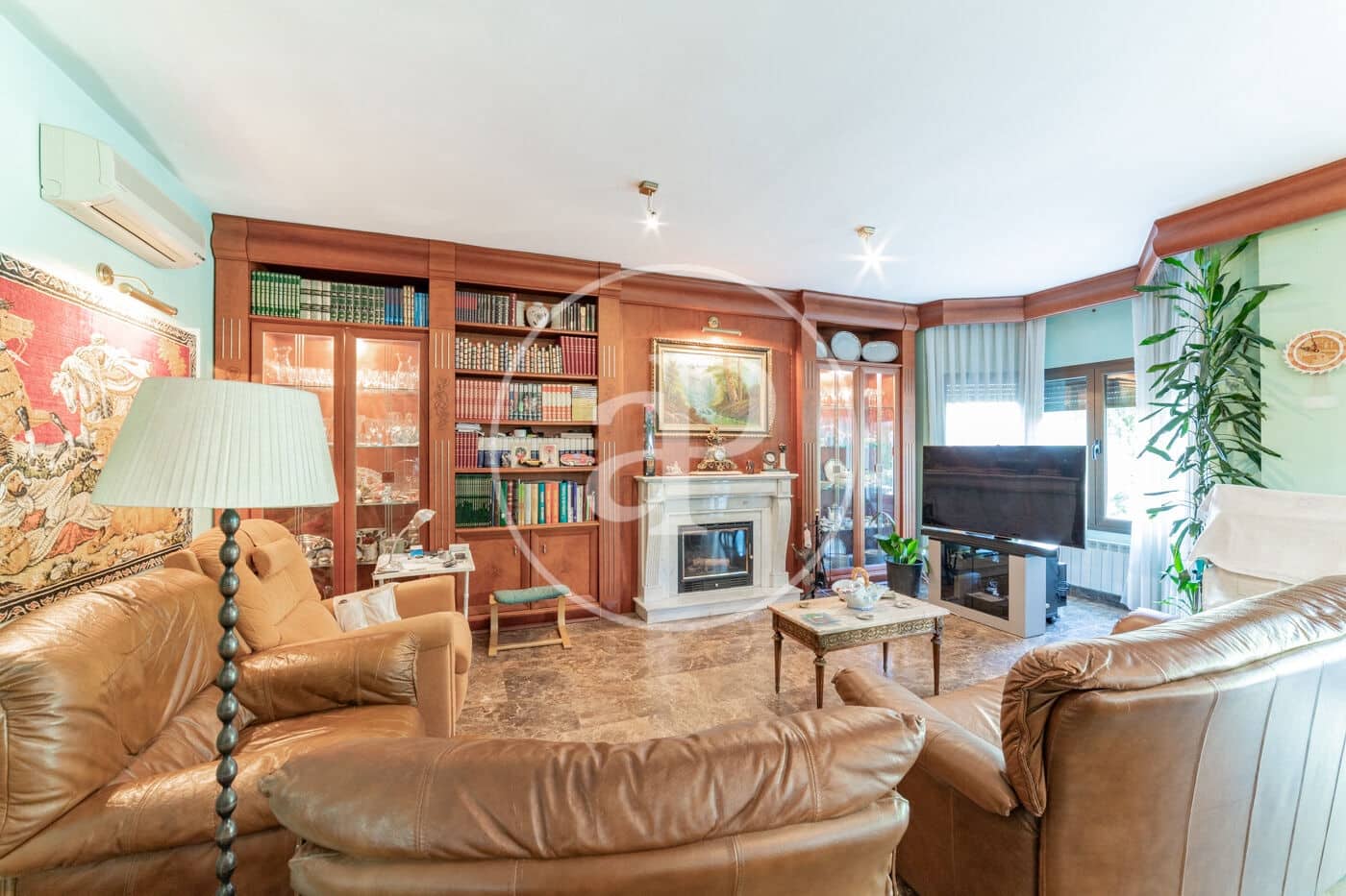 6 soveværelse Villa til salg i Pozuelo de Alarcon med swimmingpool - € 1.450.000 (Ref: 8725238)