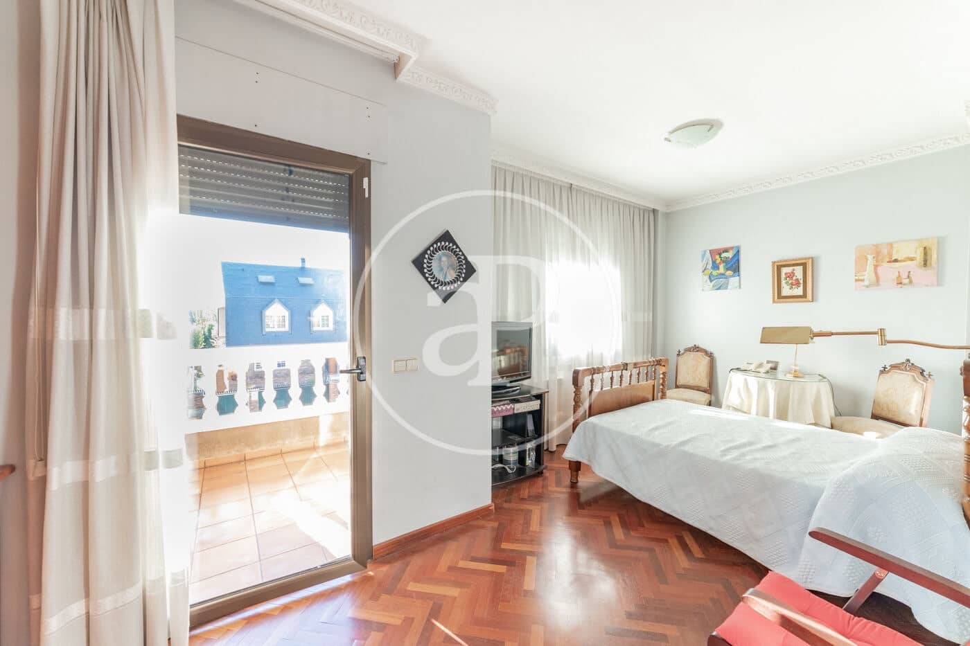 6 soveværelse Villa til salg i Pozuelo de Alarcon med swimmingpool - € 1.450.000 (Ref: 8725238)