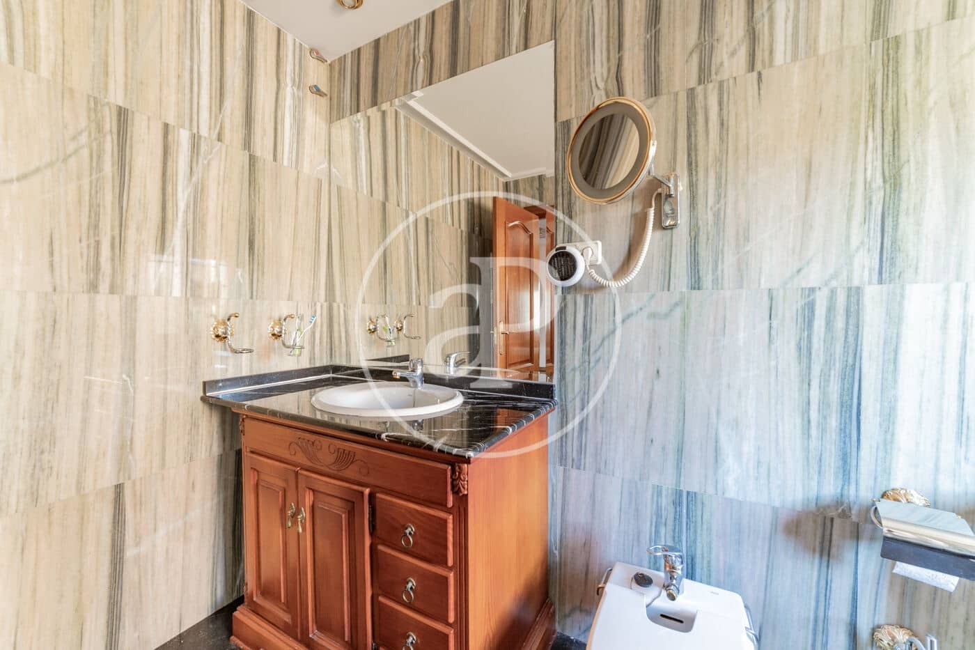 6 soveværelse Villa til salg i Pozuelo de Alarcon med swimmingpool - € 1.450.000 (Ref: 8725238)