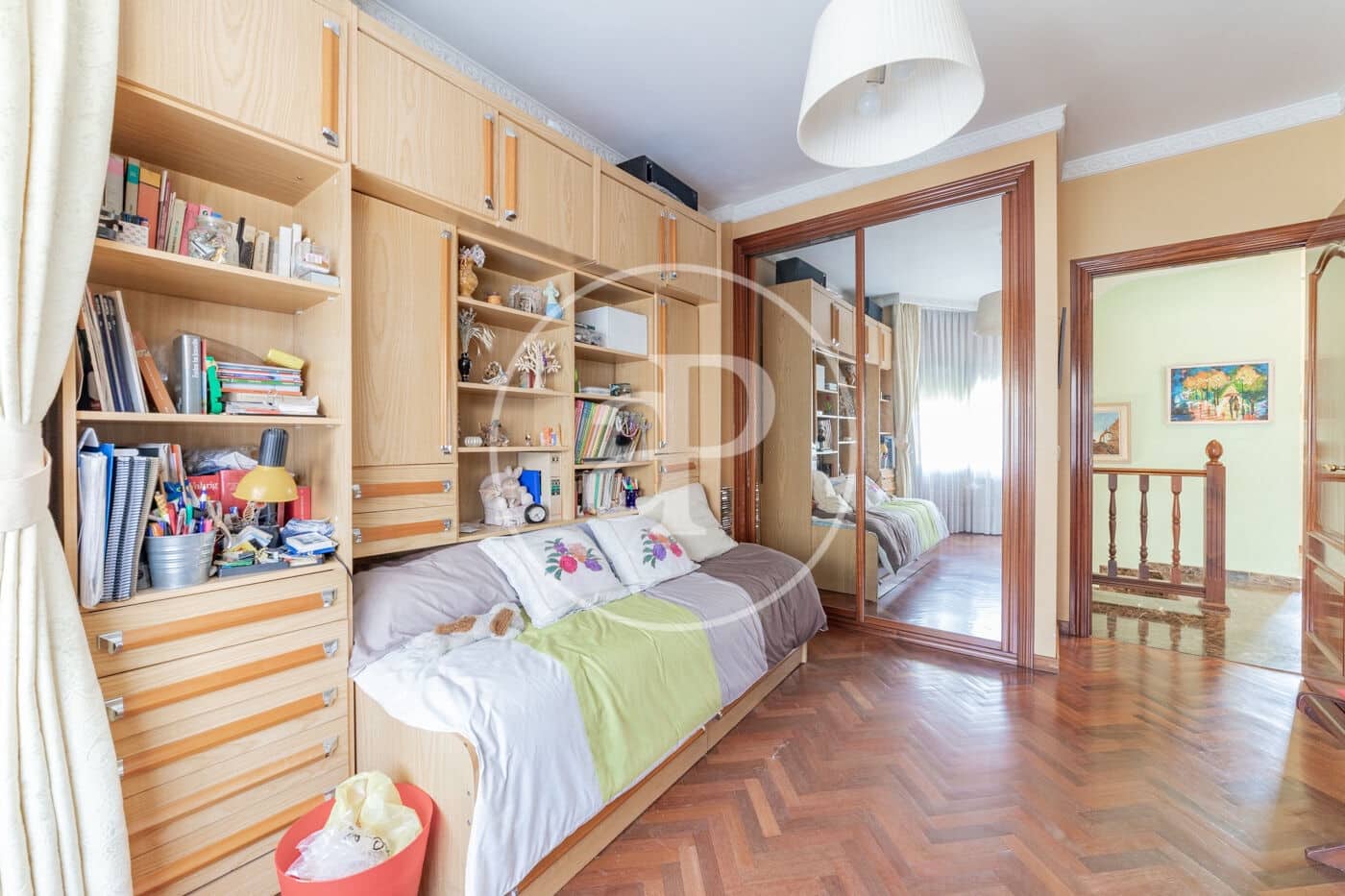 6 soveværelse Villa til salg i Pozuelo de Alarcon med swimmingpool - € 1.450.000 (Ref: 8725238)