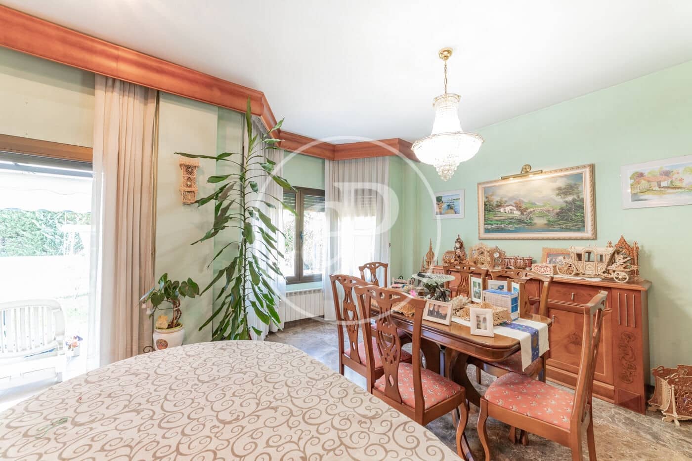 6 soveværelse Villa til salg i Pozuelo de Alarcon med swimmingpool - € 1.450.000 (Ref: 8725238)