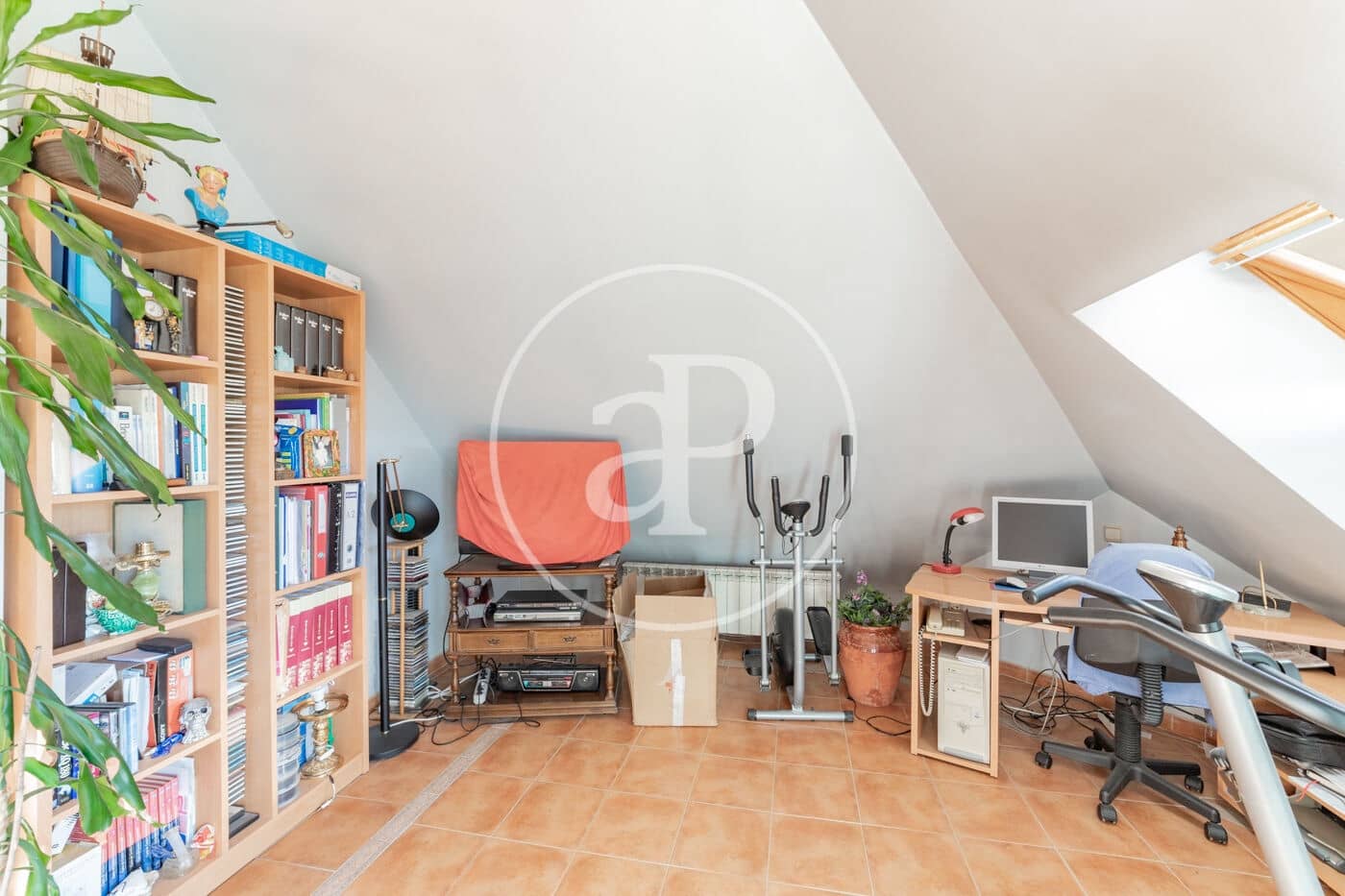 6 soveværelse Villa til salg i Pozuelo de Alarcon med swimmingpool - € 1.450.000 (Ref: 8725238)