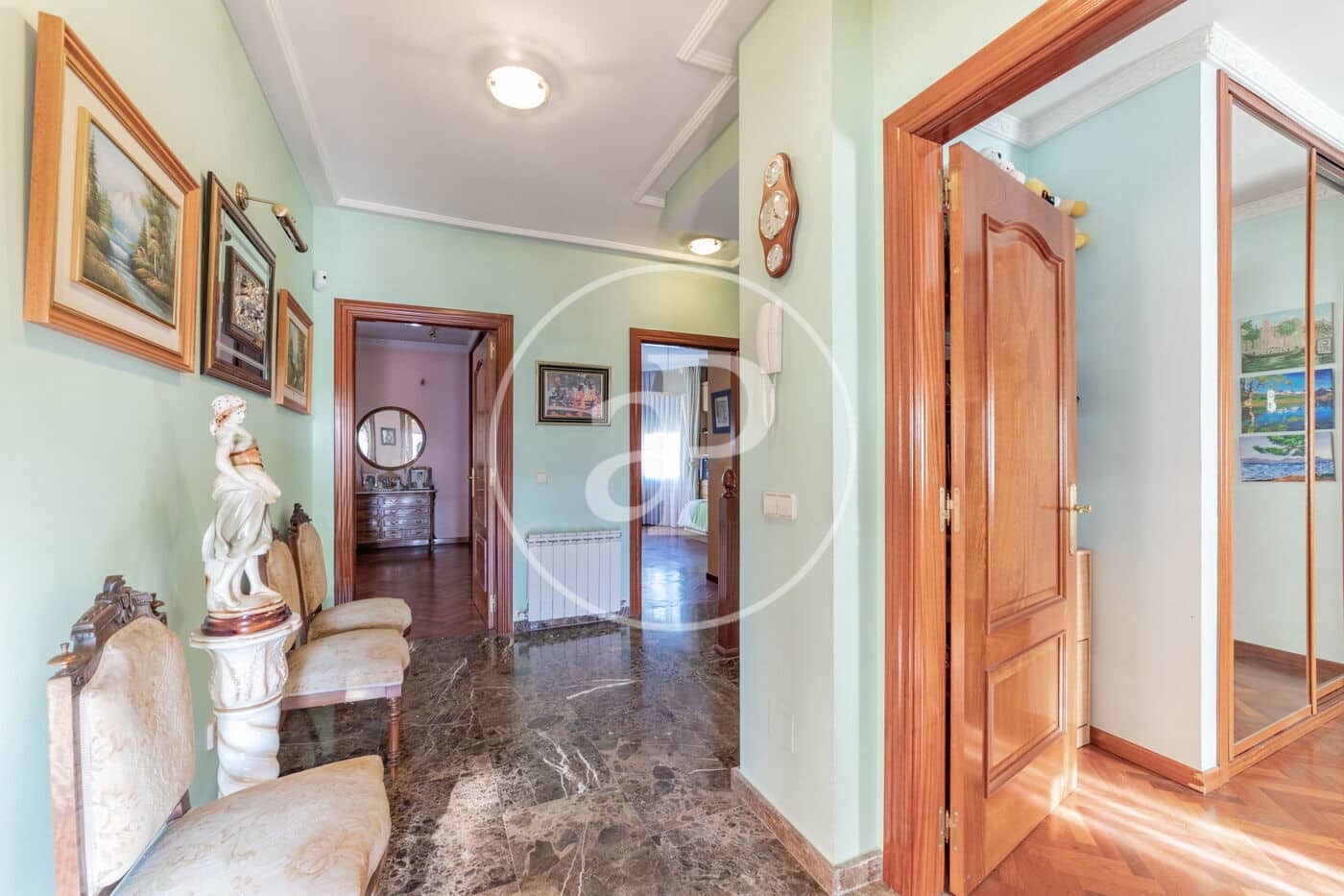 6 soveværelse Villa til salg i Pozuelo de Alarcon med swimmingpool - € 1.450.000 (Ref: 8725238)