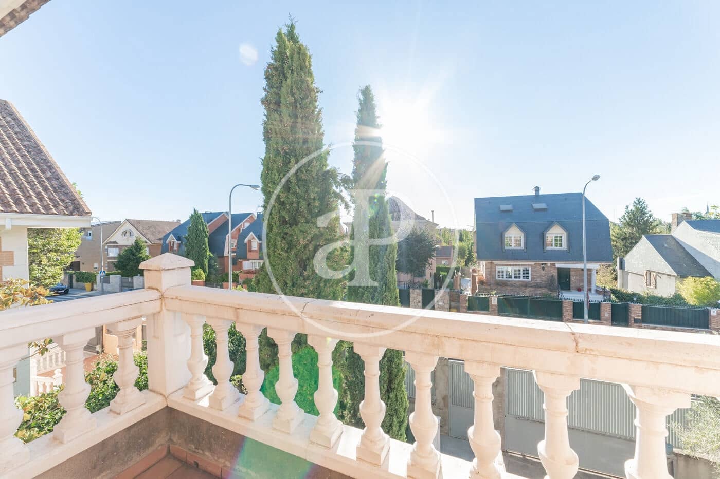 6 soveværelse Villa til salg i Pozuelo de Alarcon med swimmingpool - € 1.450.000 (Ref: 8725238)