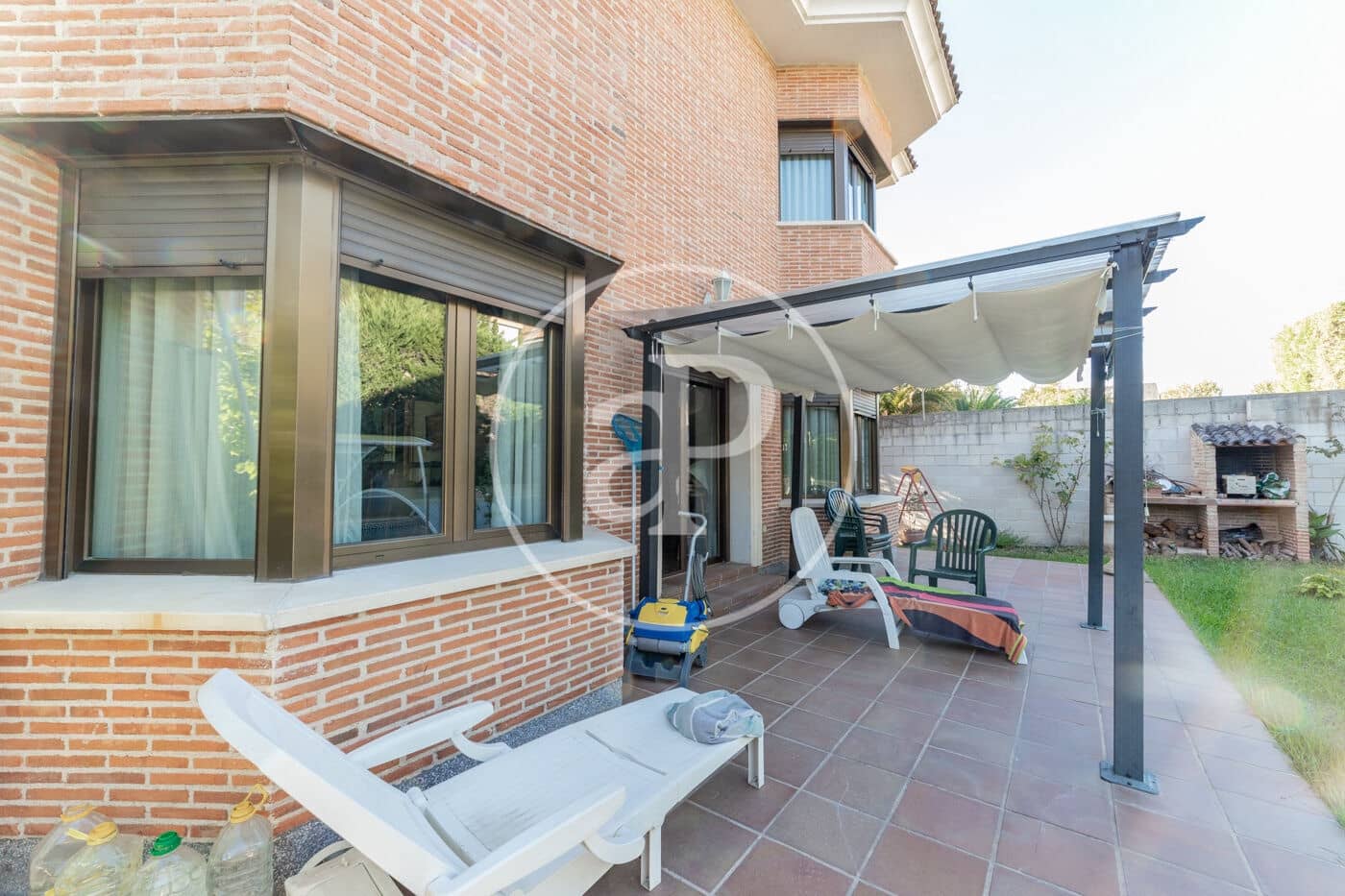 6 soveværelse Villa til salg i Pozuelo de Alarcon med swimmingpool - € 1.450.000 (Ref: 8725238)