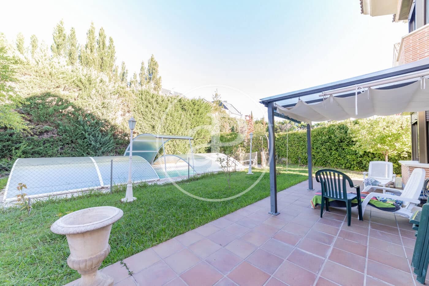 6 soveværelse Villa til salg i Pozuelo de Alarcon med swimmingpool - € 1.450.000 (Ref: 8725238)
