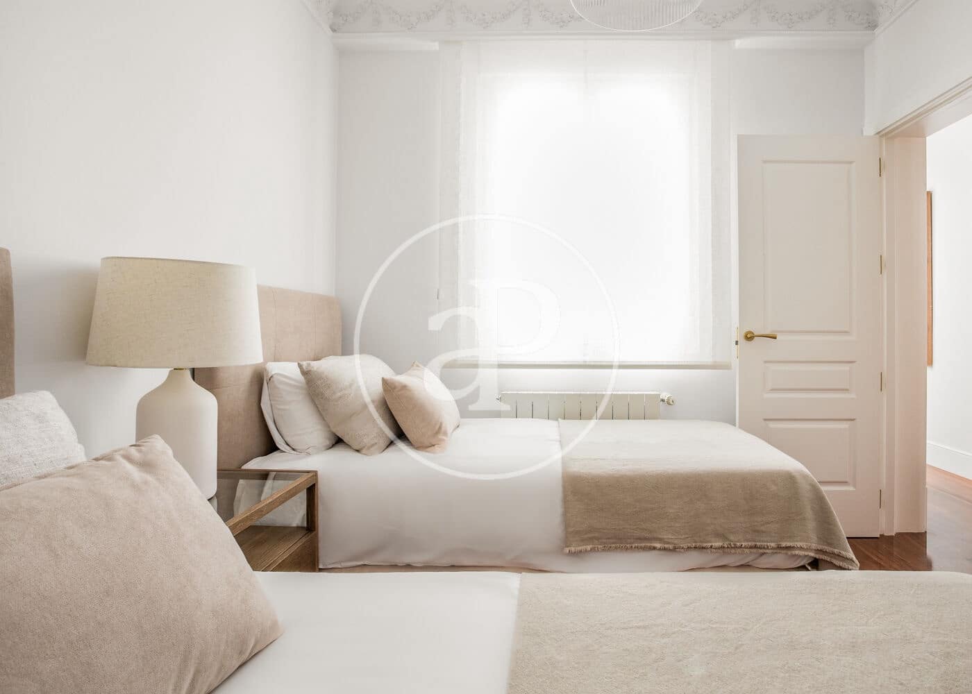 3 soveværelse Lejlighed til leje i Madrid by - € 6.000 (Ref: 8726274)