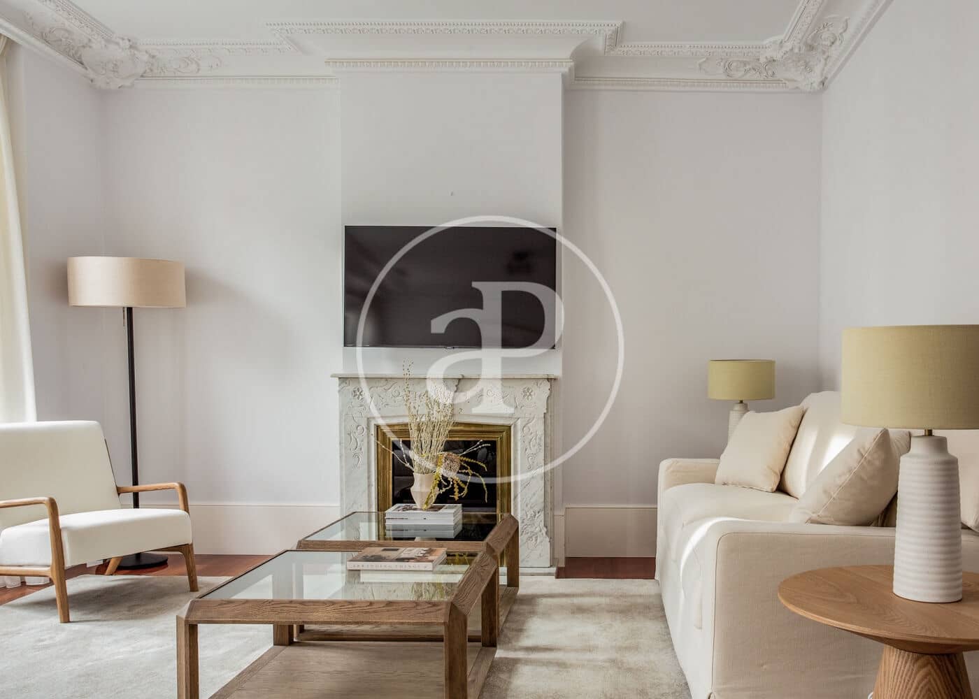 3 soveværelse Lejlighed til leje i Madrid by - € 6.000 (Ref: 8726274)