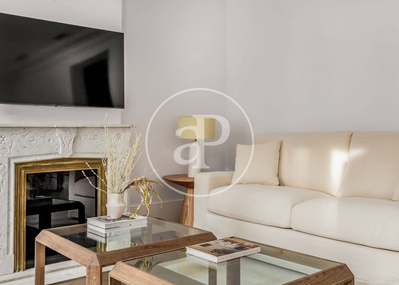 3 soveværelse Lejlighed til leje i Madrid by - € 6.000 (Ref: 8726274)