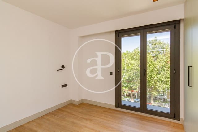 2 bedroom Penthouse for rent in Concepción, Madrid city with pool garage - € 2,100 (Ref: 8726299)