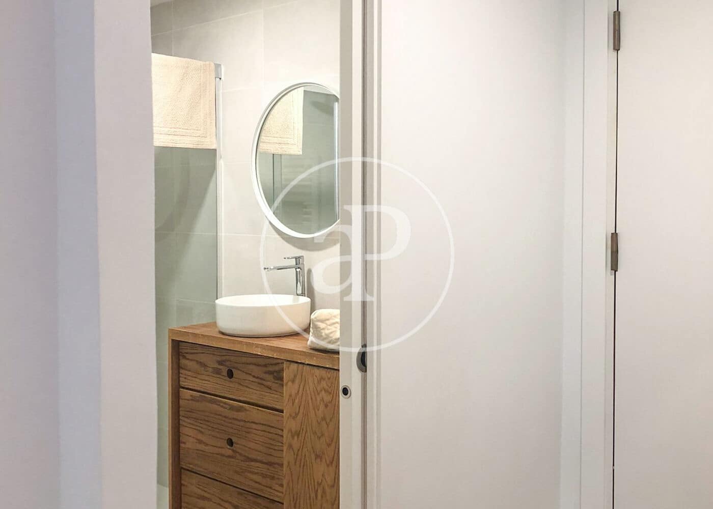 1 sypialnia Apartament do wynajęcia w Miasto Madryt - 1 500 € (Ref: 8726305)