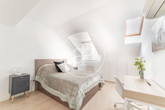 1 soveværelse Lejlighed til leje i Cortes, Madrid by - € 2.800 (Ref: 8726306)