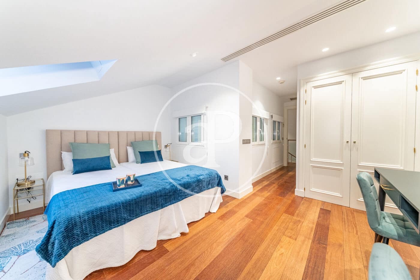 4 soverom Leilighet til leie i Madrid by - € 8 500 (Ref: 8726307)