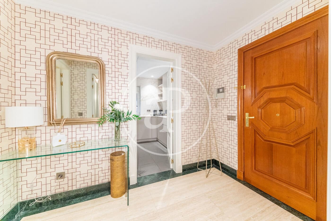 4 soverom Leilighet til leie i Madrid by - € 8 500 (Ref: 8726307)